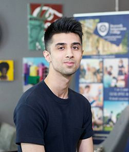 Adam Khan